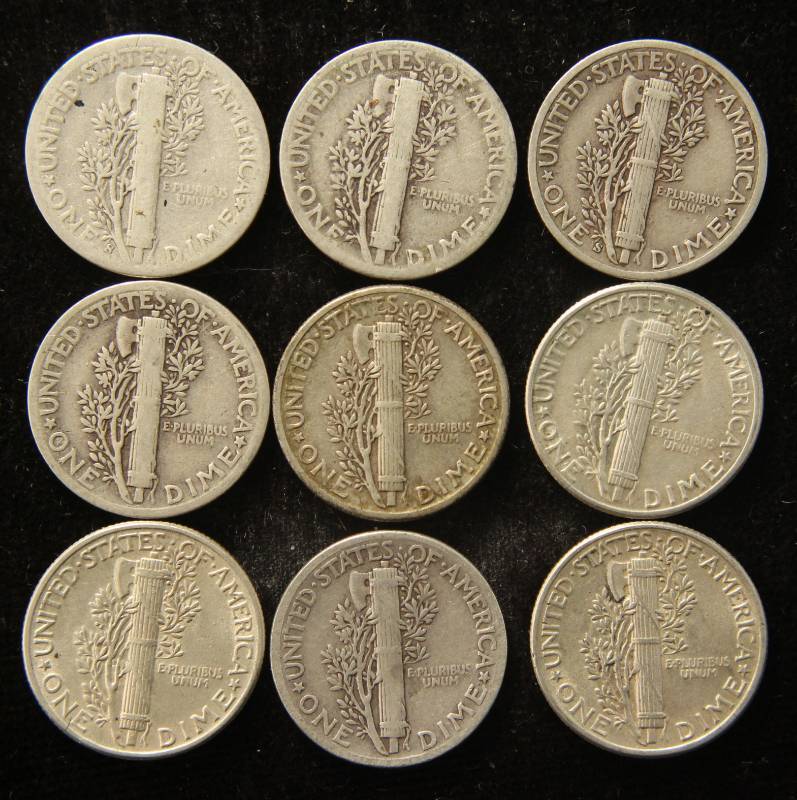 lot 65 image: GROUP OF 9 SILVER MERCURY DIMES
