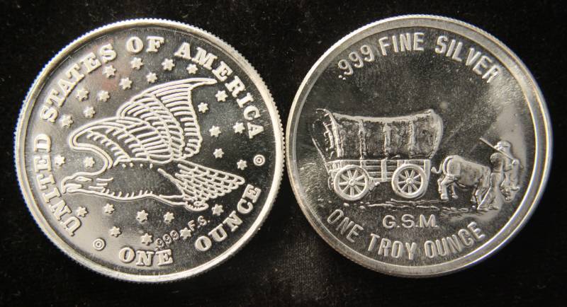 lot 70 image: 2 TROY OZ. (2 X 1oz) .999 FINE SILVER ROUNDS AS PICTURED
