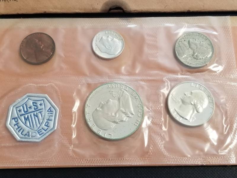 lot 09-A image: 1961 US PROOF SET IN ORIGINAL PACKAGING