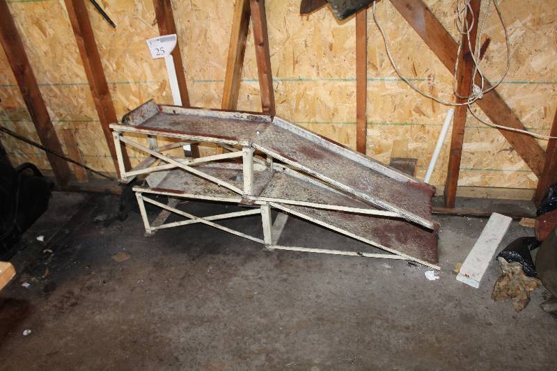 lot 25 image: Lot of (2) Car Ramps