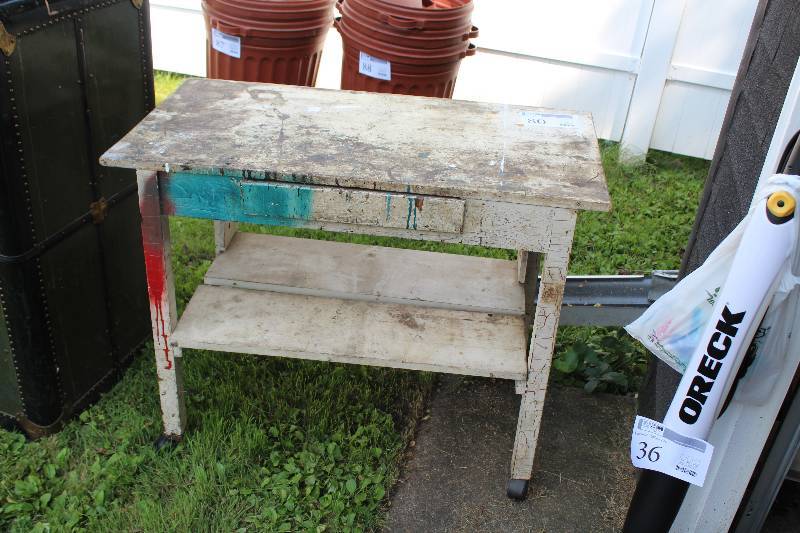 lot 80 image: Rolling Work Table