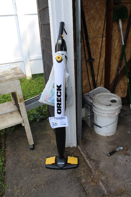 lot 36 image: Oreck Carpet Steamer