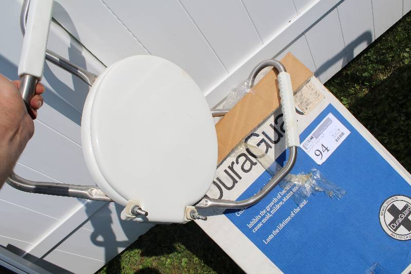 lot 94 image: DuraGuard Medical Toilet Seat