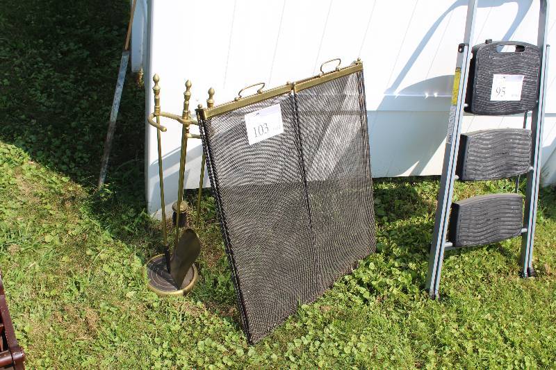 lot 103 image: Fireplace Set - Grill, Poker Set