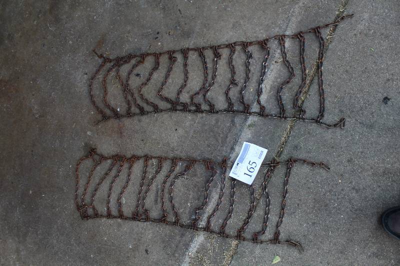 lot 165 image: Tire Chains