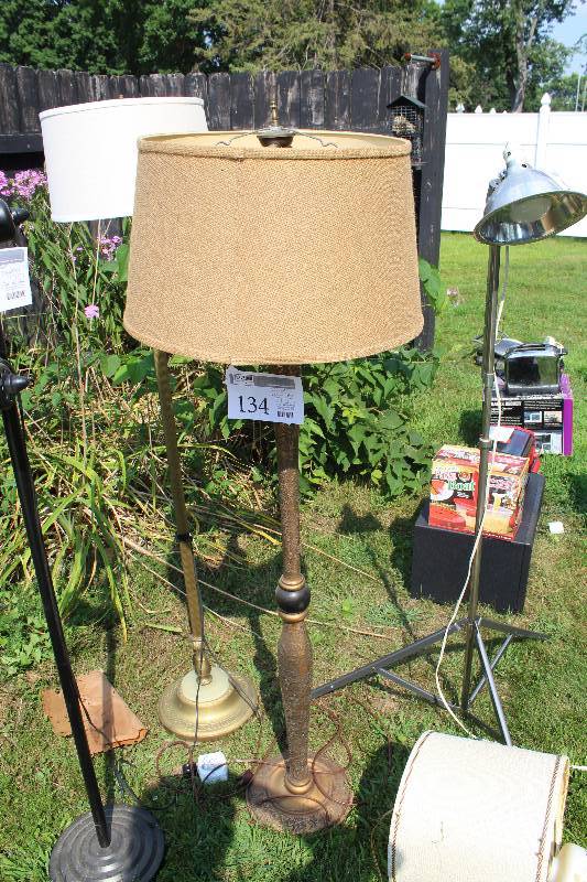 lot 134 image: Floor Lamp
