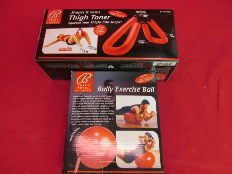 lot 34 image: exercise ball