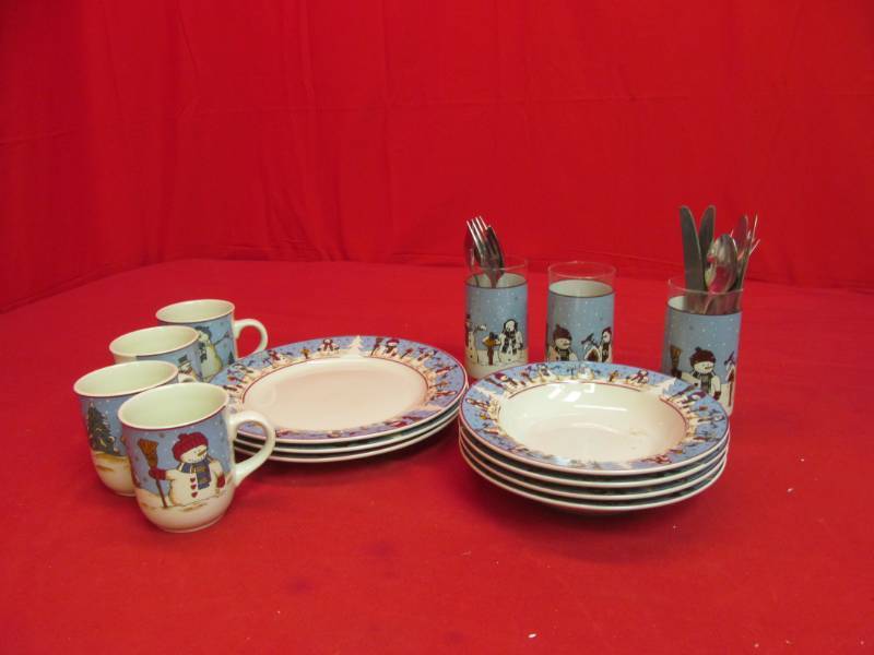 lot 77 image: dishes
