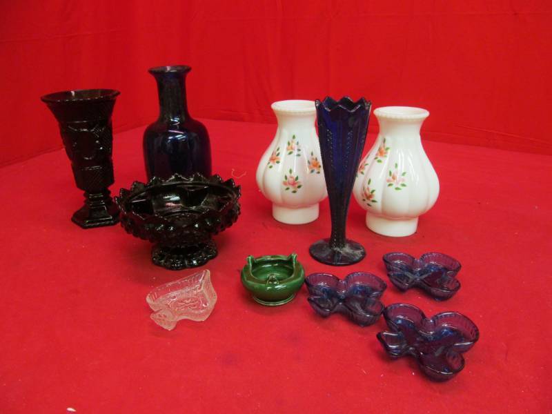 lot 108 image: collectibles