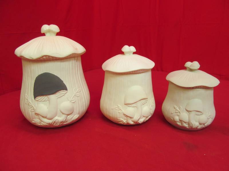 lot 140 image: canisters