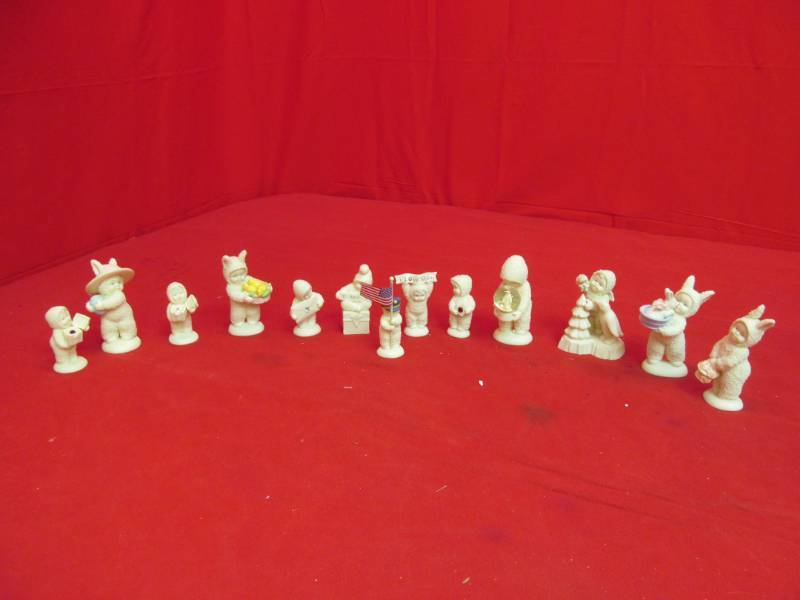 lot 206 image: collectibles