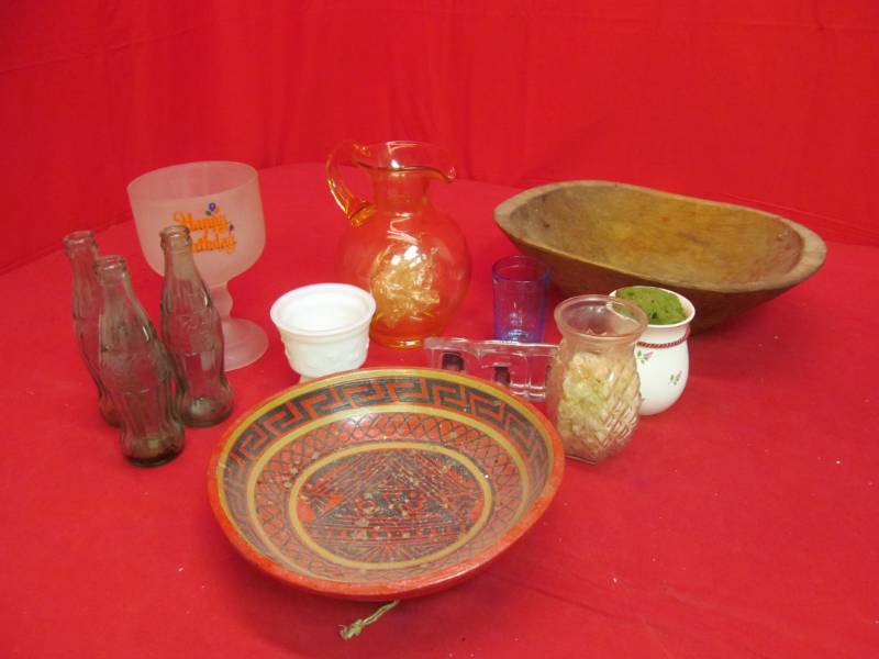 lot 207 image: glassware