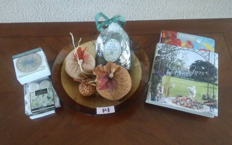 lot 14 image: Decorative Glass Bowl, 2-Coffee Table Books, NEW Candles, Potpourri, Thirsty Stone Coasters