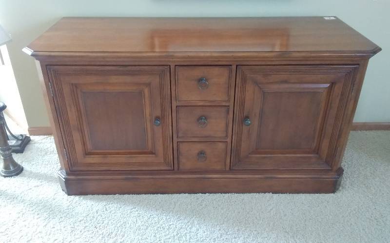 lot 7 image: The Ellis Line By Sligh  Media Cabinet (57x30x22)