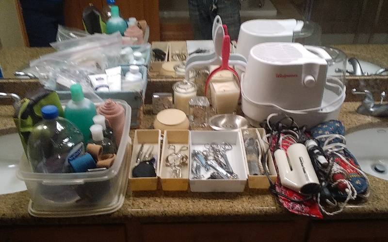 lot 29 image: Lot Of All Bathroom Related Humidifier, Hair Implements, Nail Care, Candles, Mirrors, First Aid, Misc)