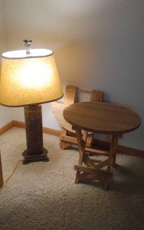 lot 39 image: 30 Decorative Lamp With Shade & 2-Small Folding Tables (18)