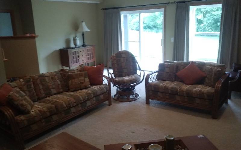 lot 67 image: 3-Piece Rattan Furniture Set Couch, Love Seat, Swivel Rocker