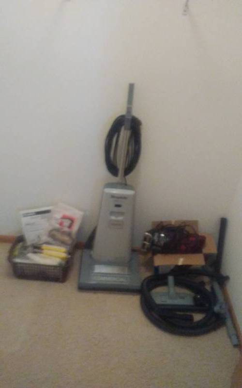 lot 77 image: Simplicity Upright Commercial Vacuum With Attachments & Manual