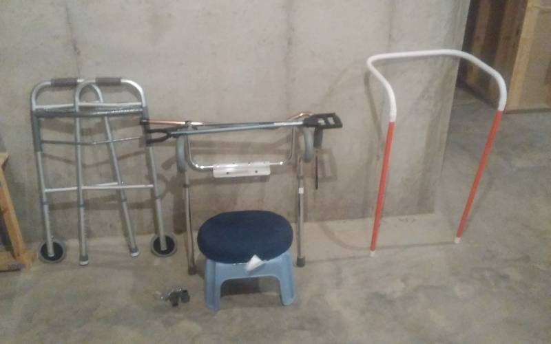 lot 78 image: Lot Of Canes, Walkers, Step Stool, Bed Pail