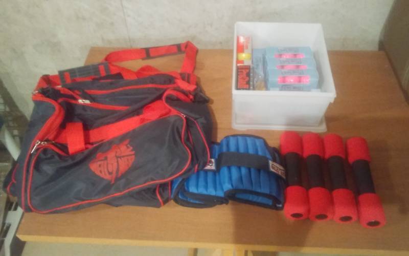 lot 85 image: Golf Balls, Weights, Duffel Bag