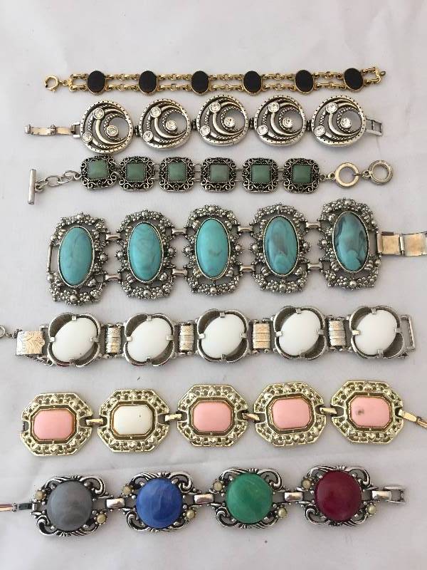 lot 250 image: Bracelets - Vintage Wide with Clasps
