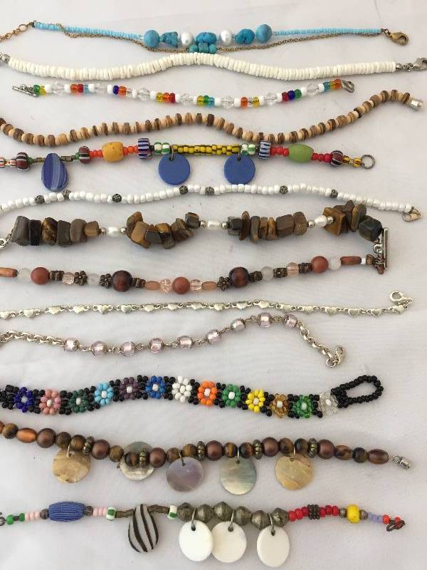 lot 300 image: Bracelets - with Clasps - Beaded Stones & More