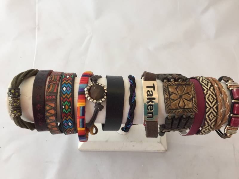 lot 360 image: Bracelets - Leather Braided Beaded