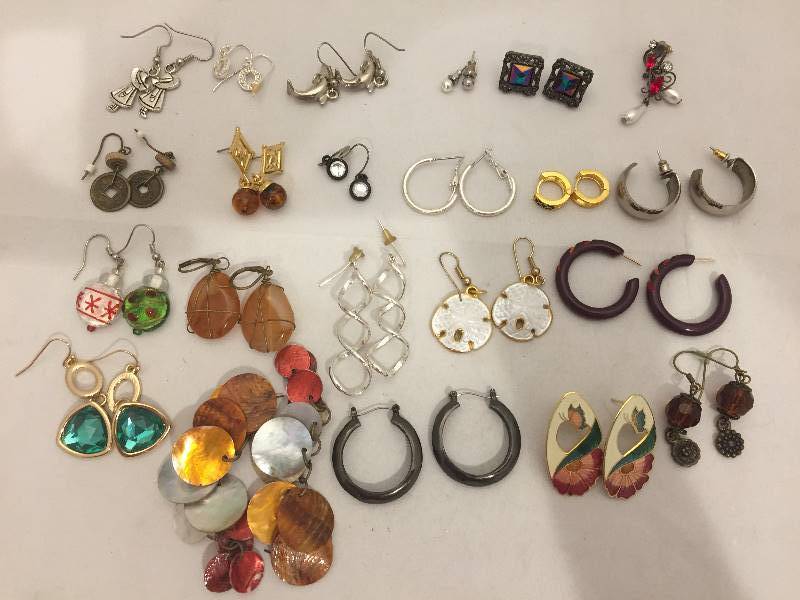 lot 399 image: Pierced Earrings - Drop, Hoops, More