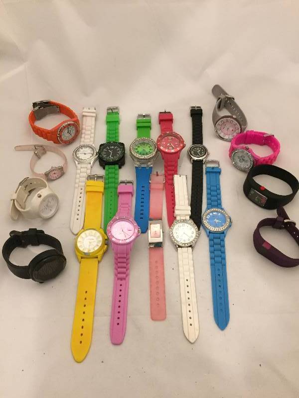 lot 294 image: Watches - Womens - Qty 18 - Fashion Plastic Bands