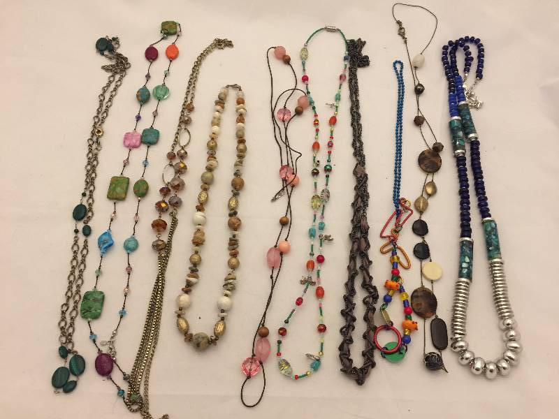 lot 299 image: Necklaces - Long Beaded - One Chicos