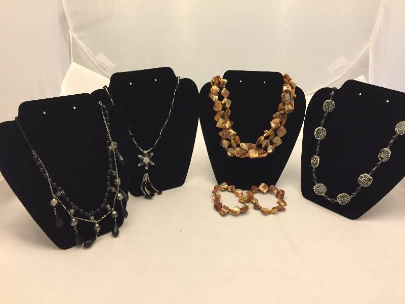 lot 309 image: Necklaces & Bracelets