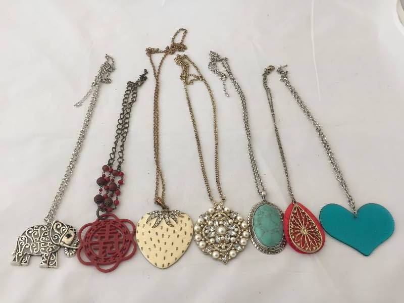 lot 242 image: Necklaces - Large Pendant