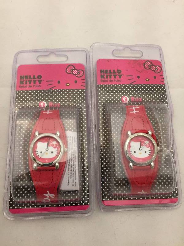 lot 362 image: Watches - Hello Kitty - New in Box