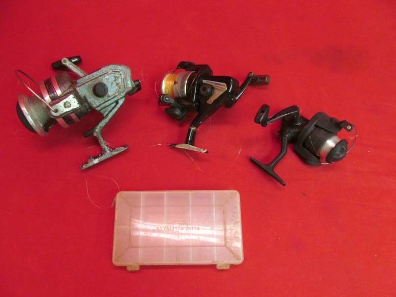 3 Fishing Reels