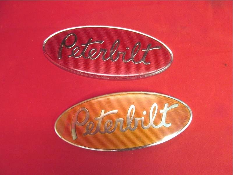 2 Peterbilt Emblems