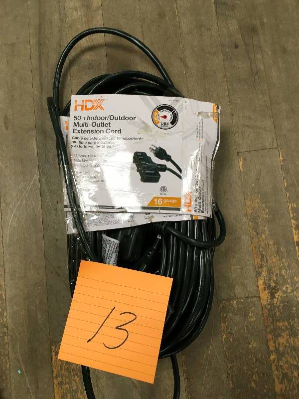 lot 13 image: HDX 50 ft. 163 Tri-Tap IndoorOutdoor Landscape Extension Cord, Green in good conditions