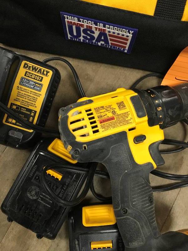 lot 32 image: Dewalt 20-Volt MAX Lithium-Ion Cordless Compact DrillDriver with (2) 20-Volt Batteries 1.5Ah, Charger and Tool Bag in working conditions