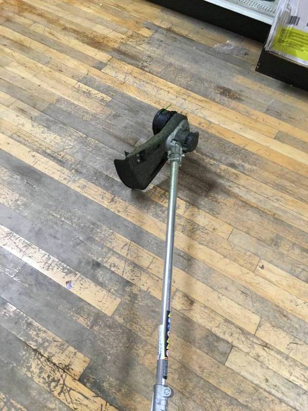 lot 47 image: ECHO Reconditioned 58-Volt Lithium-Ion Brushless Cordless String Trimmer tool only in working conditions