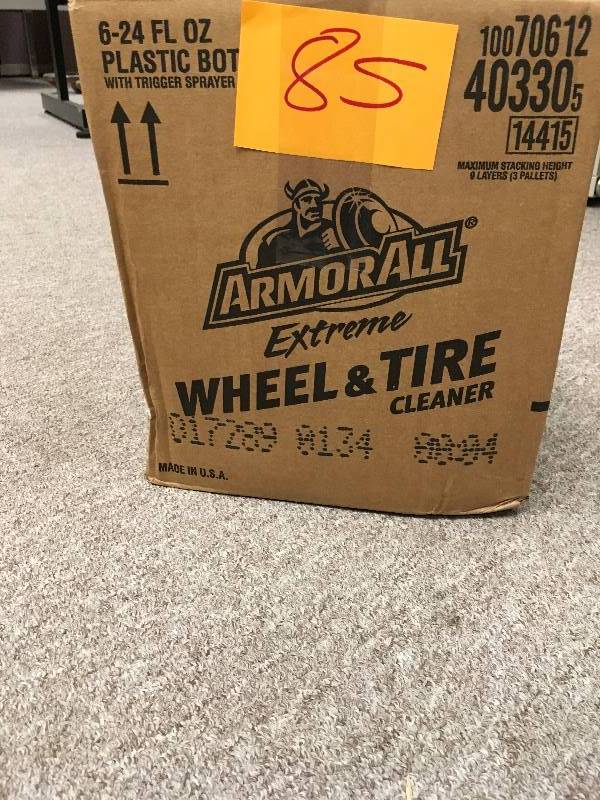 lot 85 image: Armor All Extreme Wheel & Tire Cleaner  6 bottles new