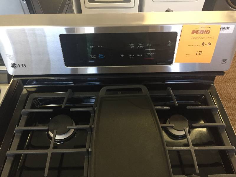 NEW ScratchDent LG- 5.4 cu. ft. Gas Range with Even Jet Fan Convection Oven in Stainless Steel-- Model# LRG3193ST