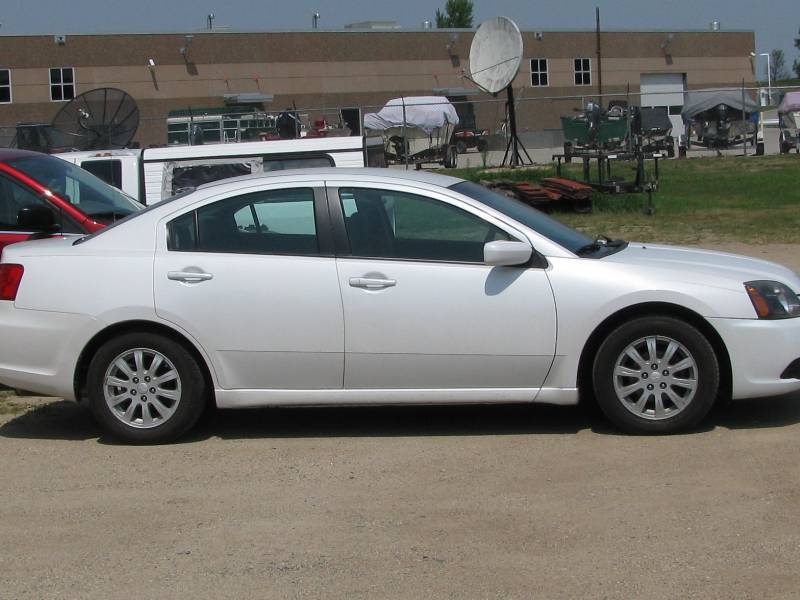 2011 Mitsubishi Galant