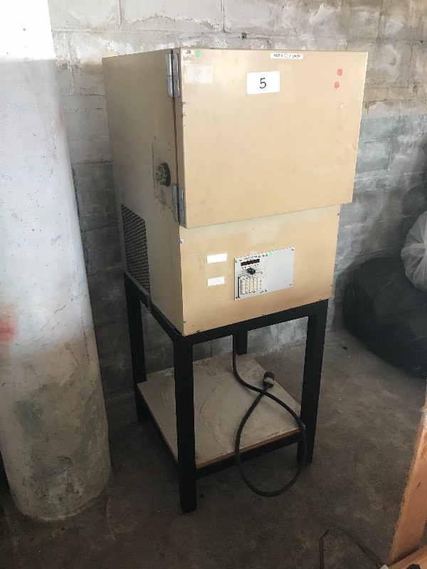 Laboratory oven on stand