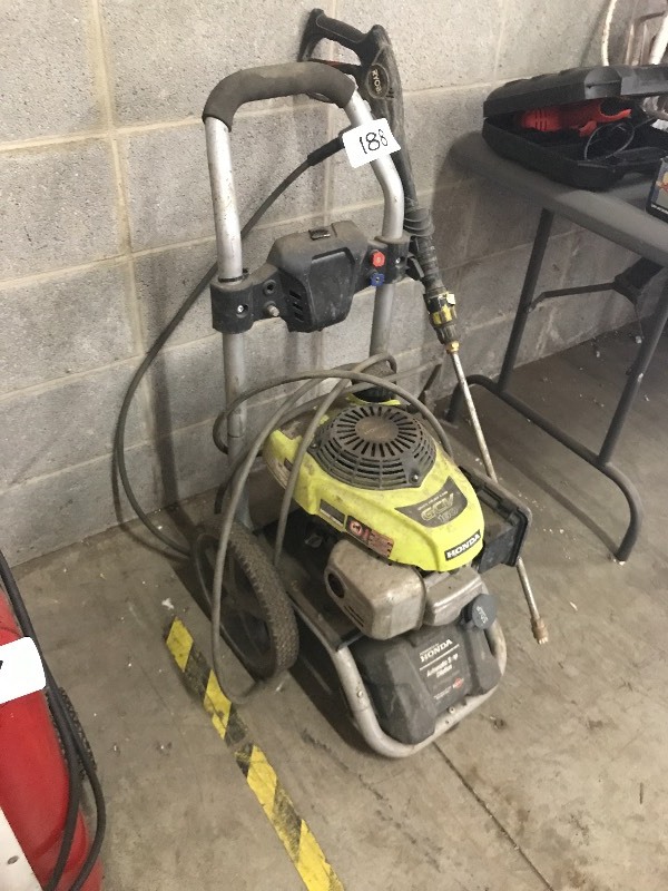 Pressure washer