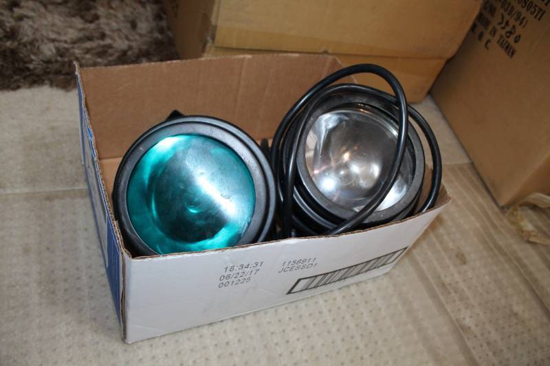 lot 235 image: Lot of (2) Superstar Lighting Stage Lights