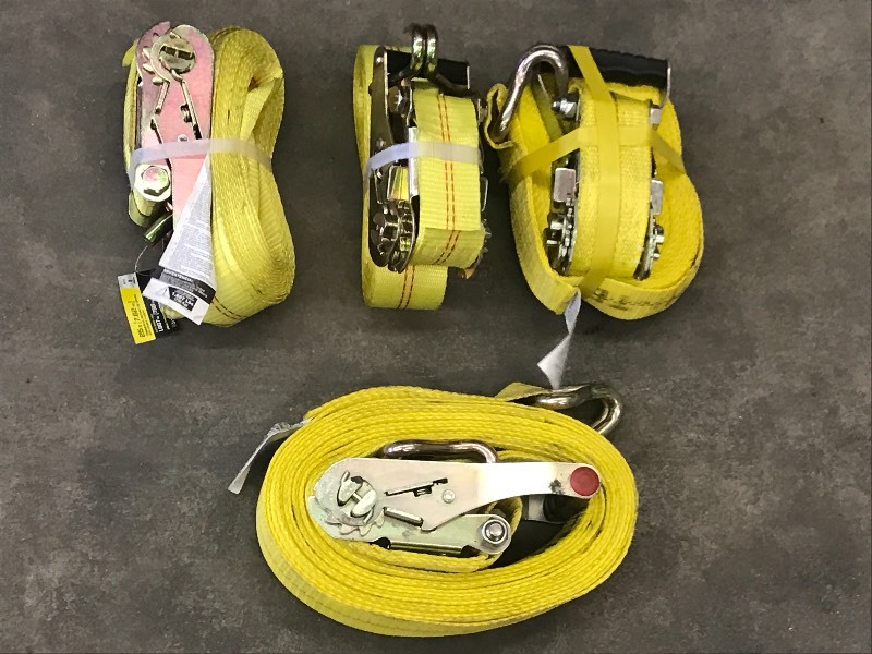 lot 14 image: (4) Ratchet Straps