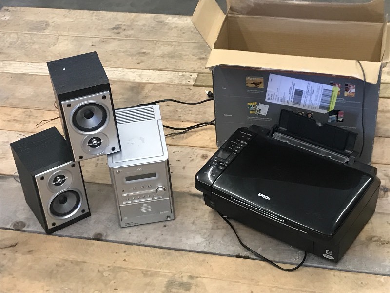 lot 26 image: JVC DVD Player & Epson Printer