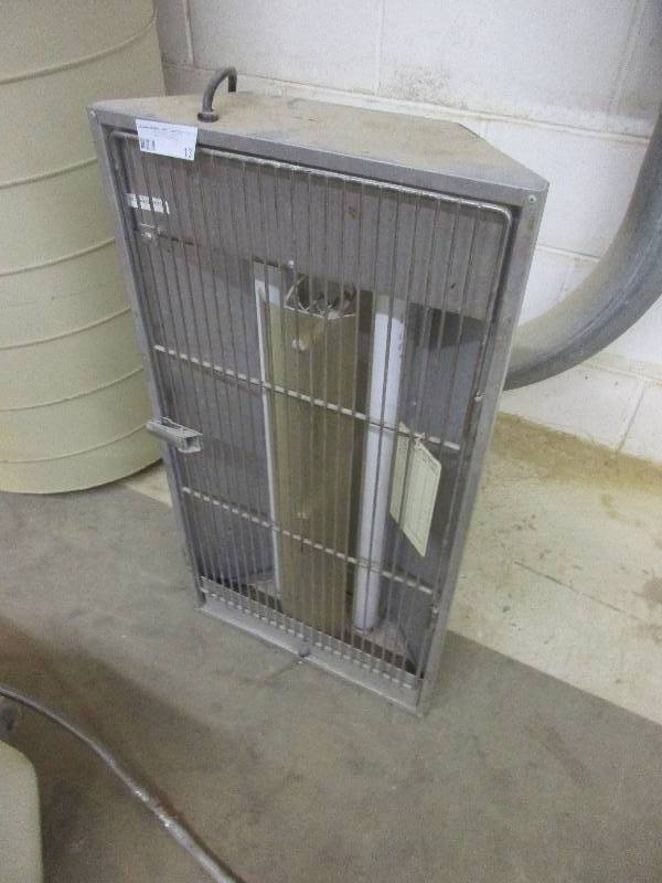 lot 13 image: Indoor Bug Zapper