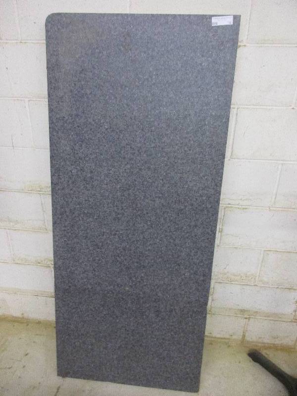 lot 16 image: Counter Top