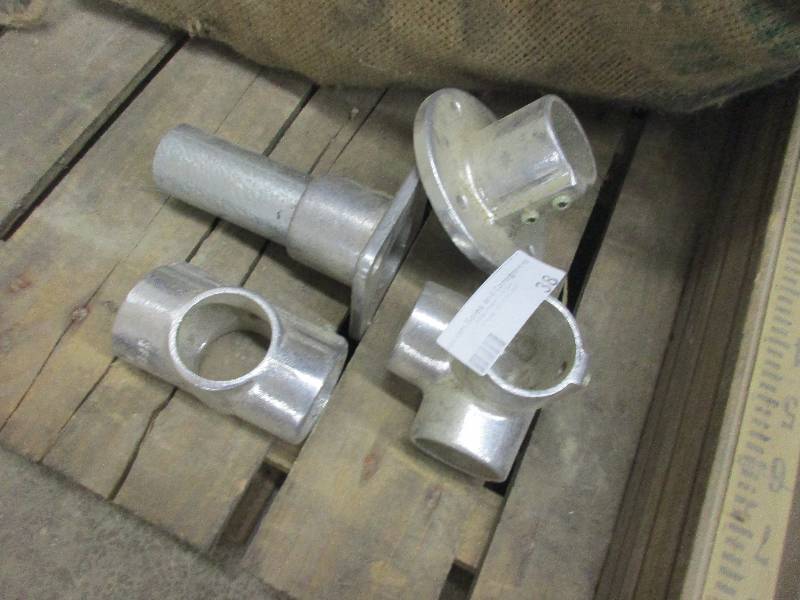 lot 38 image: Bag of Aluminum Pipe Fittings