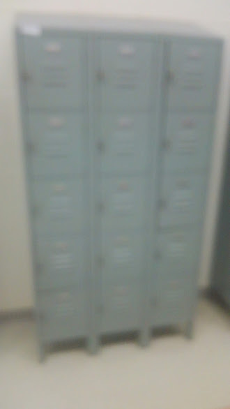 lot 71 image: Lockers